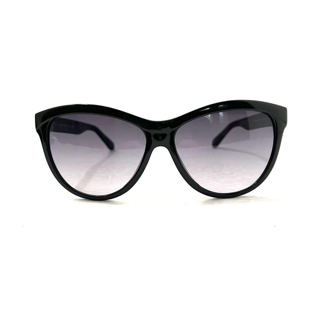 Kate Spade Makayla sunglasses in case!